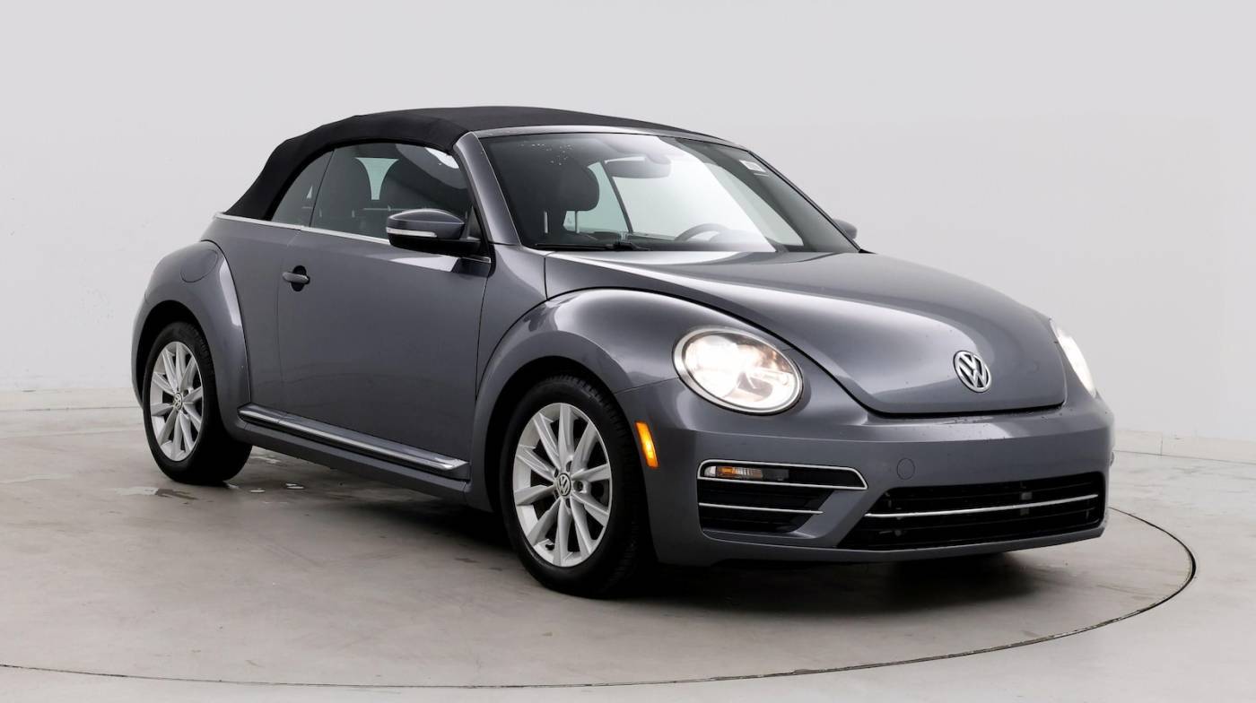 2019 Volkswagen Beetle S — Convertible — 40,531 mi — Naples, FL