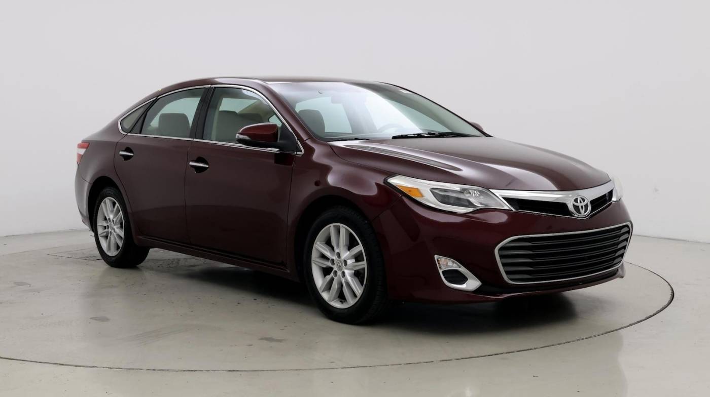 2014 Toyota Avalon XLE — Sedan — 105,130 mi — Naples, FL