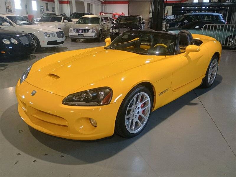 2005 Dodge Viper SRT-10