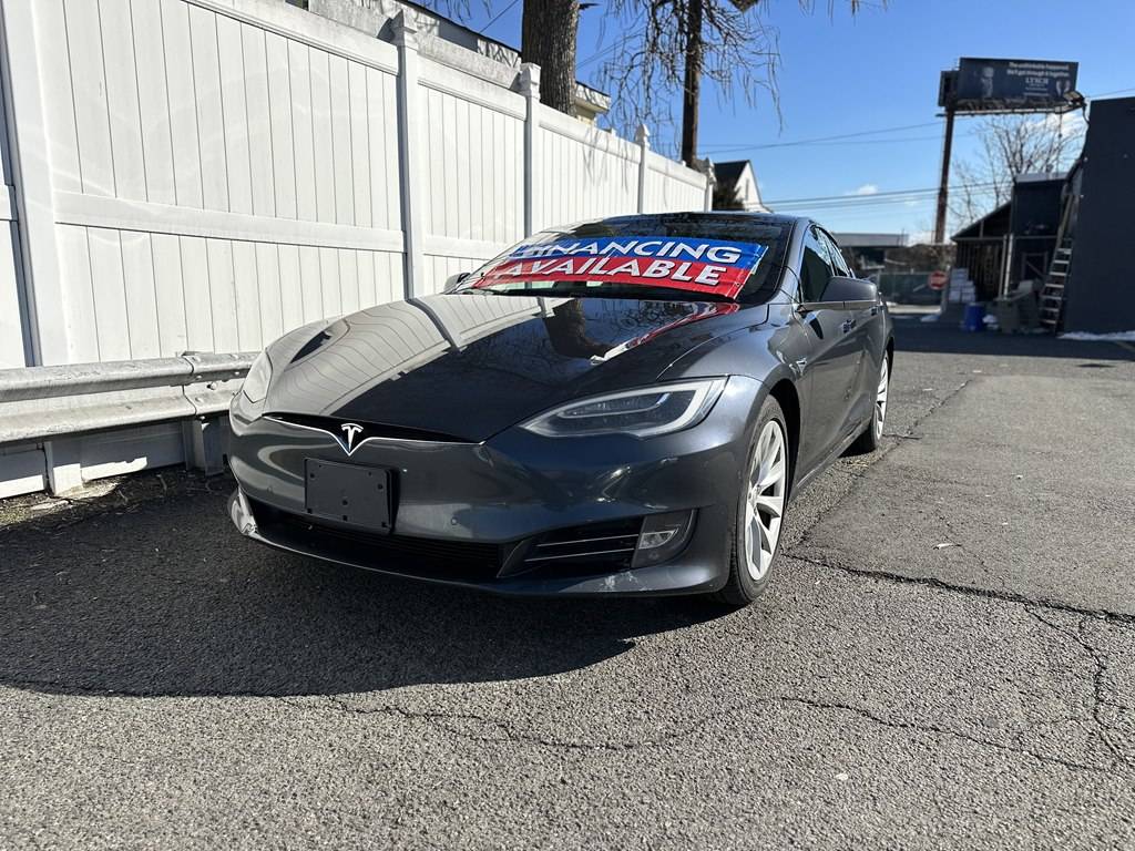 2016 Tesla Model S 90D — Hatchback — 152,931 mi — Paterson, NJ
