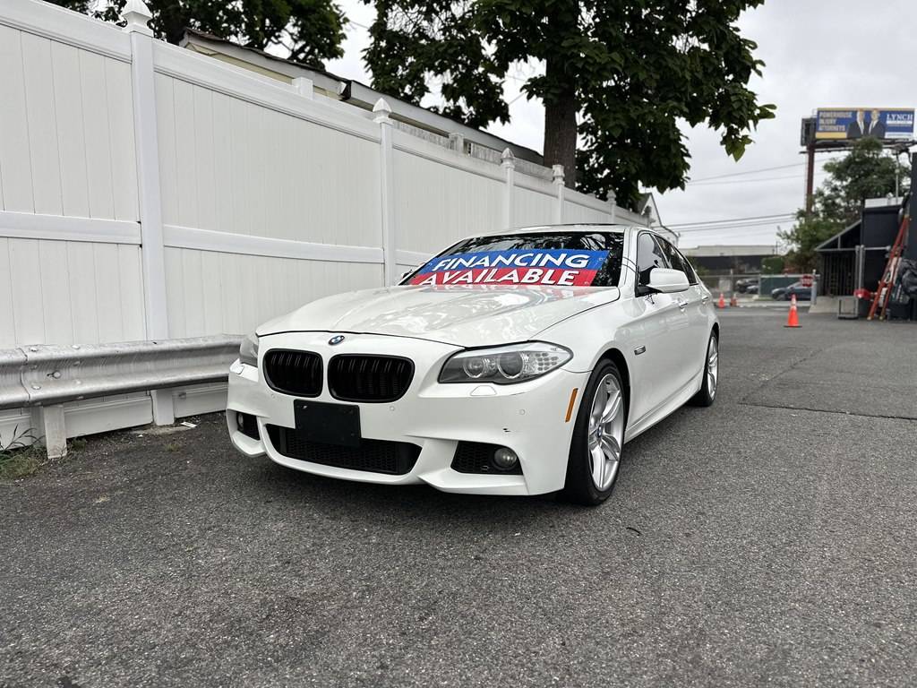 2013 BMW 5 Series 535i — Sedan — 105,986 mi — Paterson, NJ
