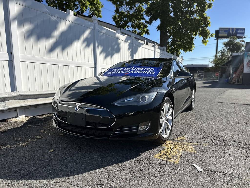 2014 Tesla Model S P85 — Hatchback — 132,296 mi — Paterson, NJ
