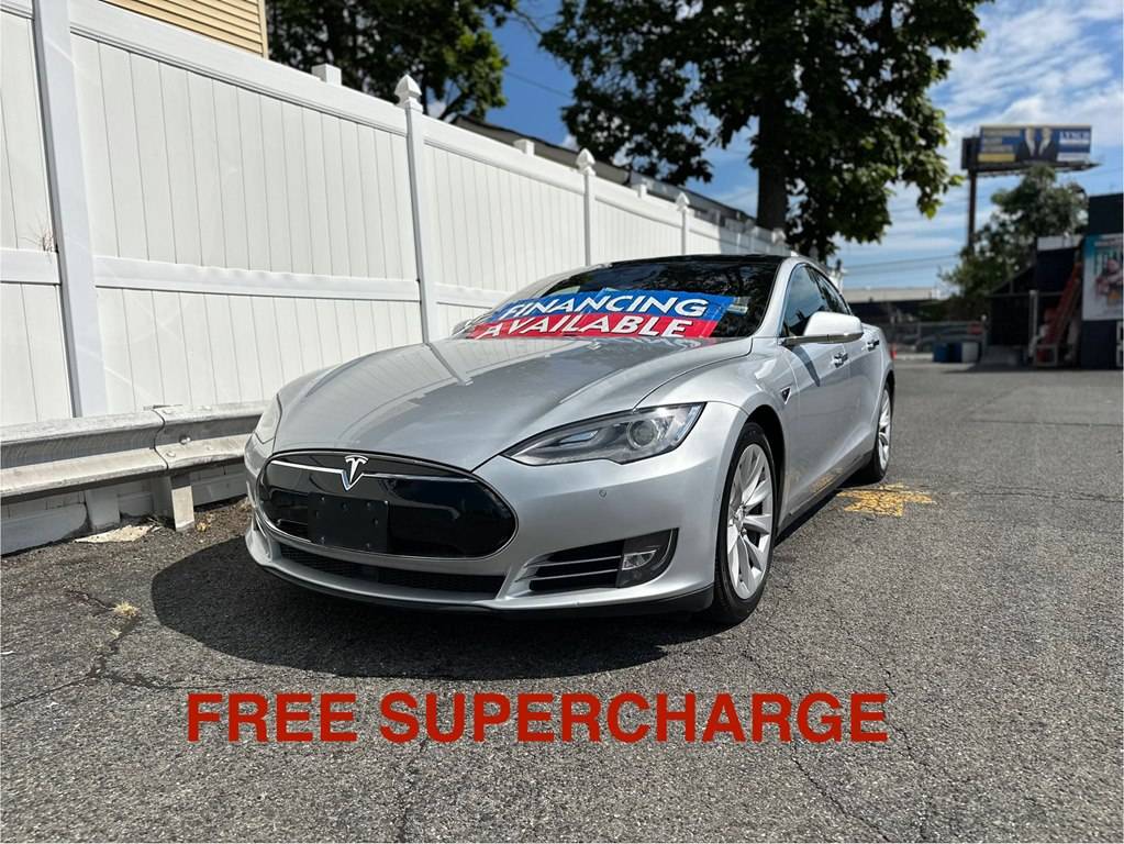 2016 Tesla Model S 90D — Hatchback — 121,489 mi — Paterson, NJ