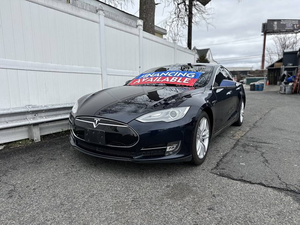 2015 Tesla Model S 85 — Hatchback — 141,922 mi — Paterson, NJ