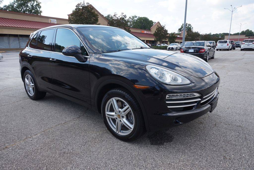 2014 Porsche Cayenne Platinum Edition