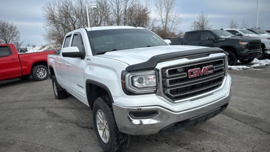 2017 GMC Sierra 1500 SLE — Pickup Truck — 84,145 mi — Plainfield, IN