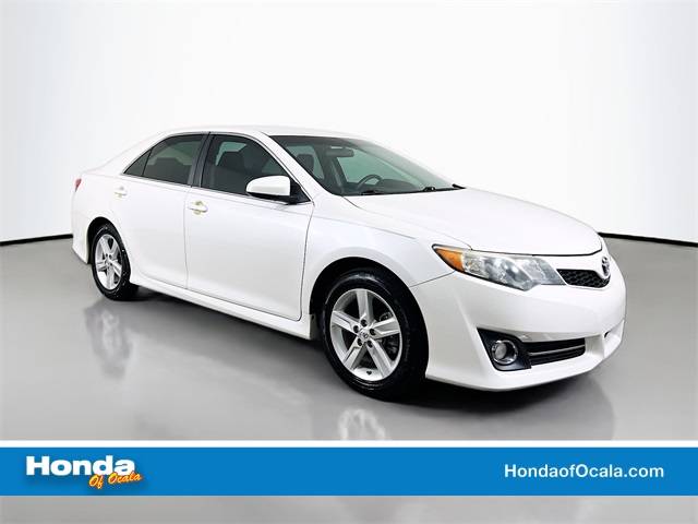 2014 Toyota Camry SE — Sedan — 33,509 mi — Ocala, FL