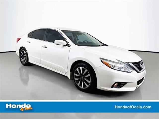 2017 Nissan Altima 2.5 SV — Sedan — 99,000 mi — Ocala, FL