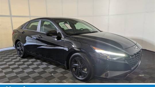 2023 Hyundai Elantra SEL — Sedan — 9,827 mi — Ocala, FL