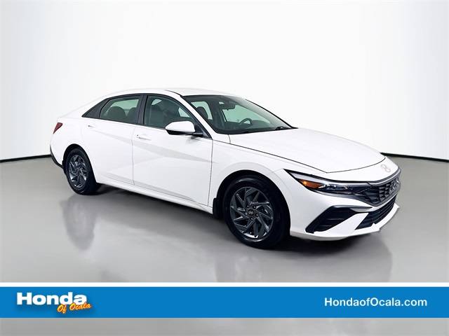 2024 Hyundai Elantra SEL — Sedan — 11,100 mi — Ocala, FL