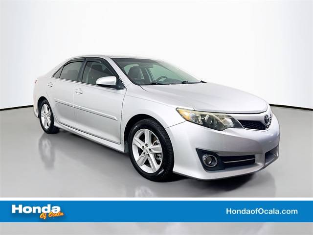2014 Toyota Camry SE — Sedan — 143,020 mi — Ocala, FL