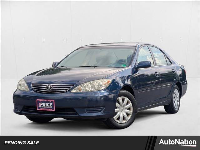 2005 Toyota Camry LE — Sedan — 128,854 mi — Sterling, VA