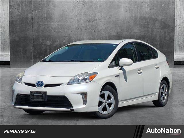 2014 Toyota Prius Three — Sedan — 100,244 mi — Sterling, VA