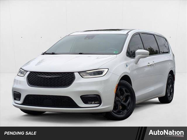 2022 Chrysler Pacifica Hybrid Limited — Minivan — 93,959 mi — Sterling, VA