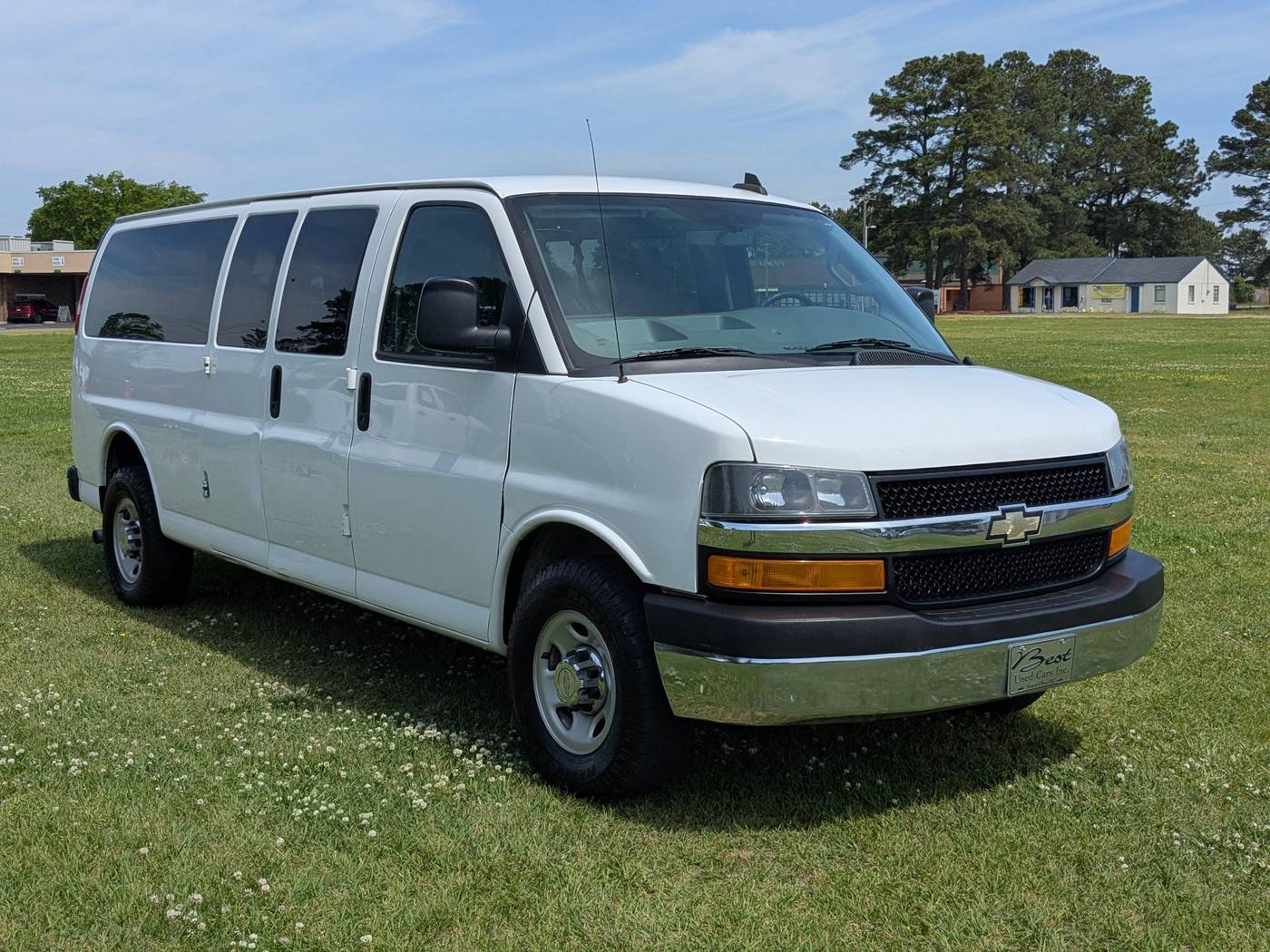2016 Chevrolet Express Passenger LT — Passenger Van — 261,055 mi — Mount Olive, NC