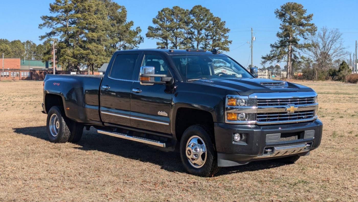 2018 Chevrolet Silverado 3500HD High Country — Pickup Truck — 246,373 mi — Mount Olive, NC