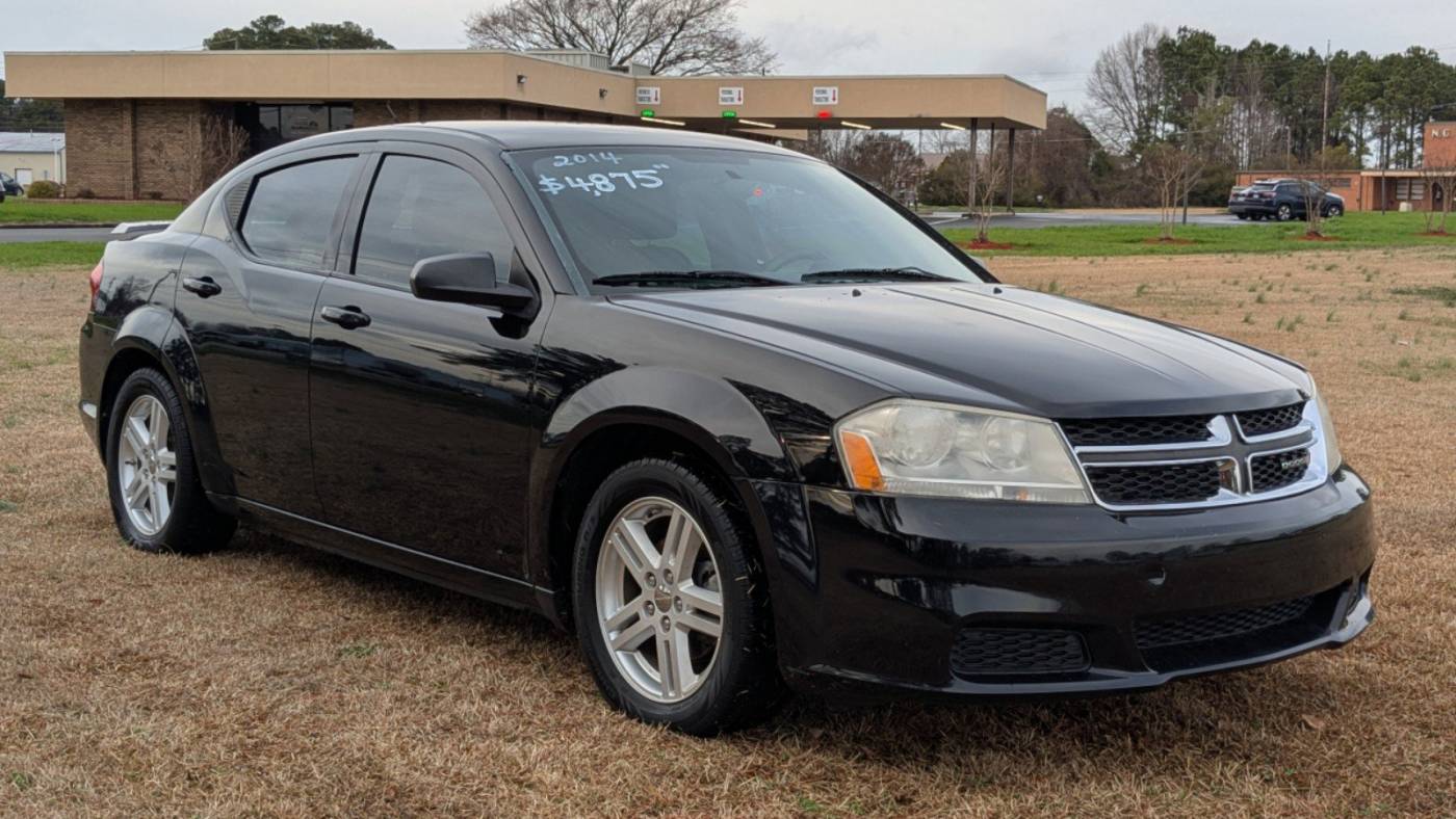 2014 Dodge Avenger SE — Sedan — 162,135 mi — Mount Olive, NC