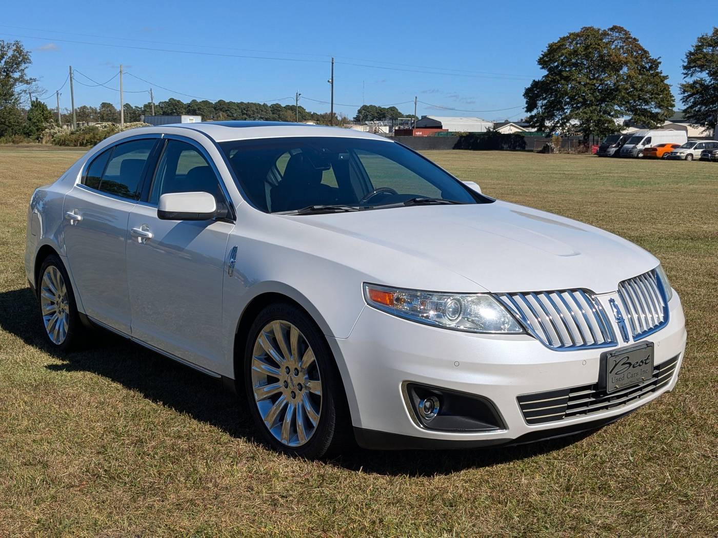 2010 Lincoln MKS Base