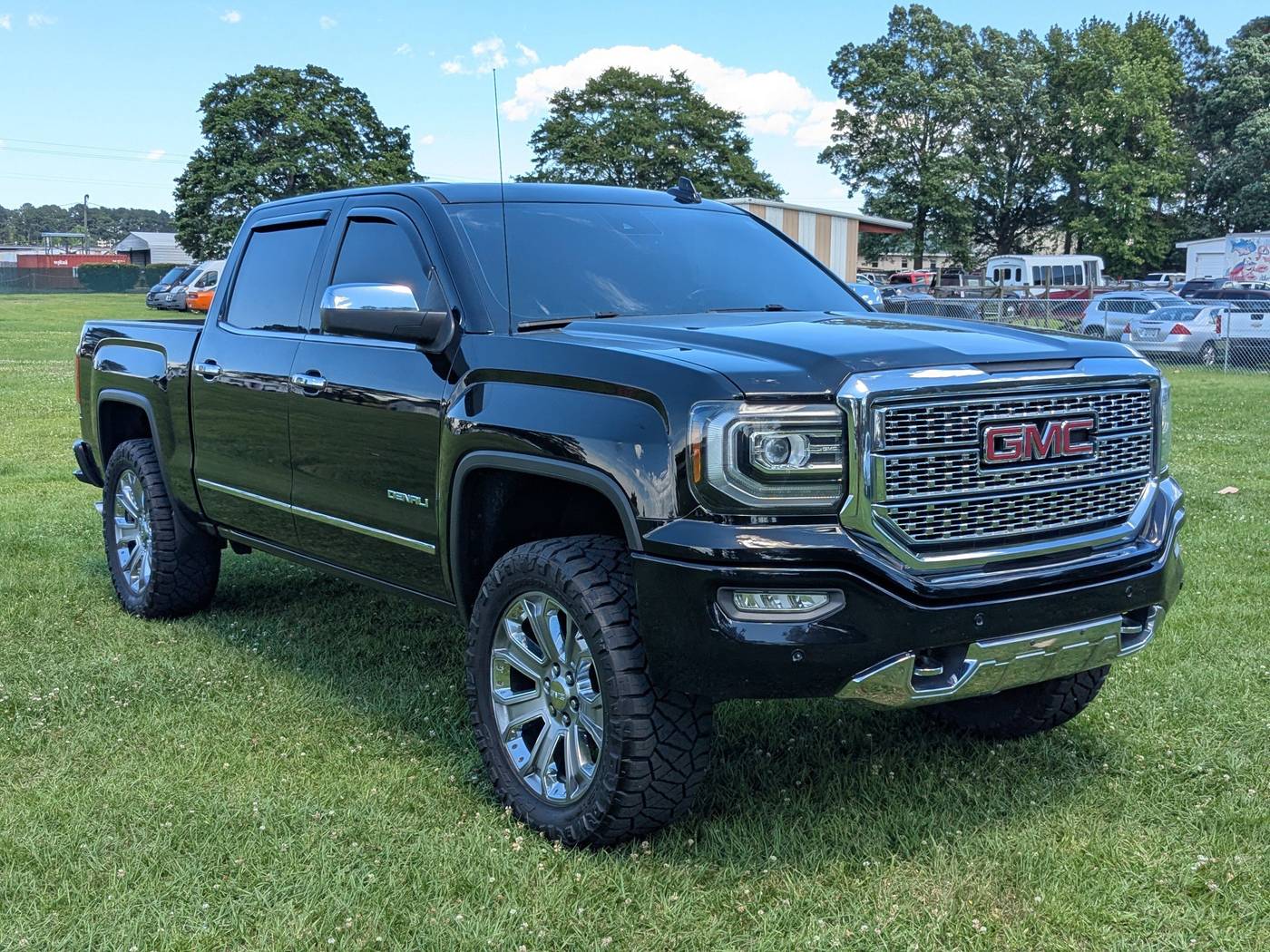 2017 GMC Sierra 1500 Denali — Pickup Truck — 87,405 mi — Mount Olive, NC
