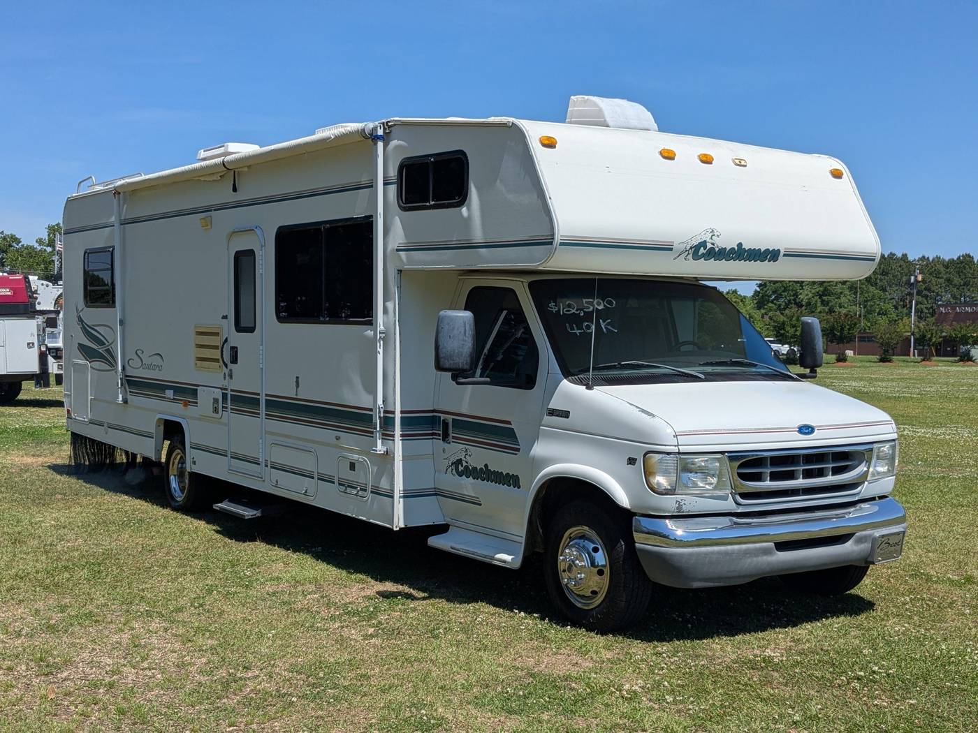 1997 Ford Econoline RV Cutaway Unknown