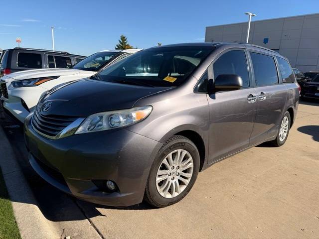 2011 Toyota Sienna XLE — Minivan — 169,000 mi — Bristol, WI