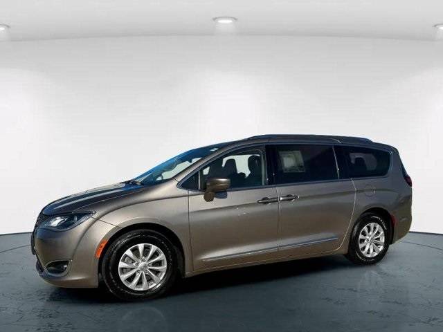 2018 Chrysler Pacifica Touring L Plus — Minivan — 96,831 mi — Bristol, WI