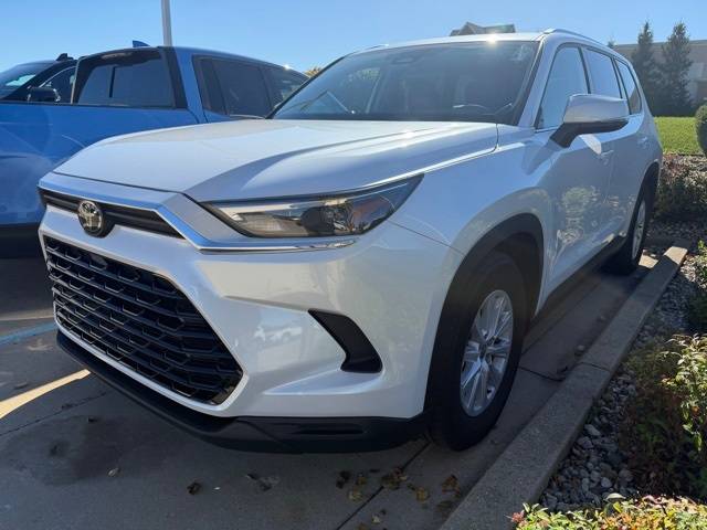 2024 Toyota Grand Highlander XLE — SUV — 11,000 mi — Bristol, WI