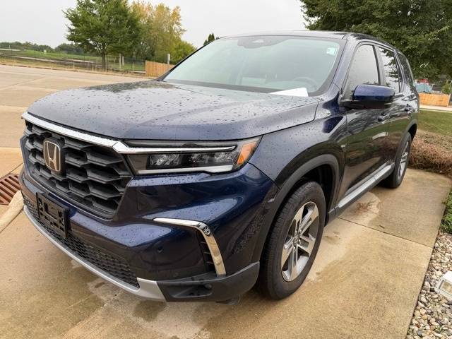 2025 Honda Pilot EX-L — SUV — 5,624 mi — Bristol, WI