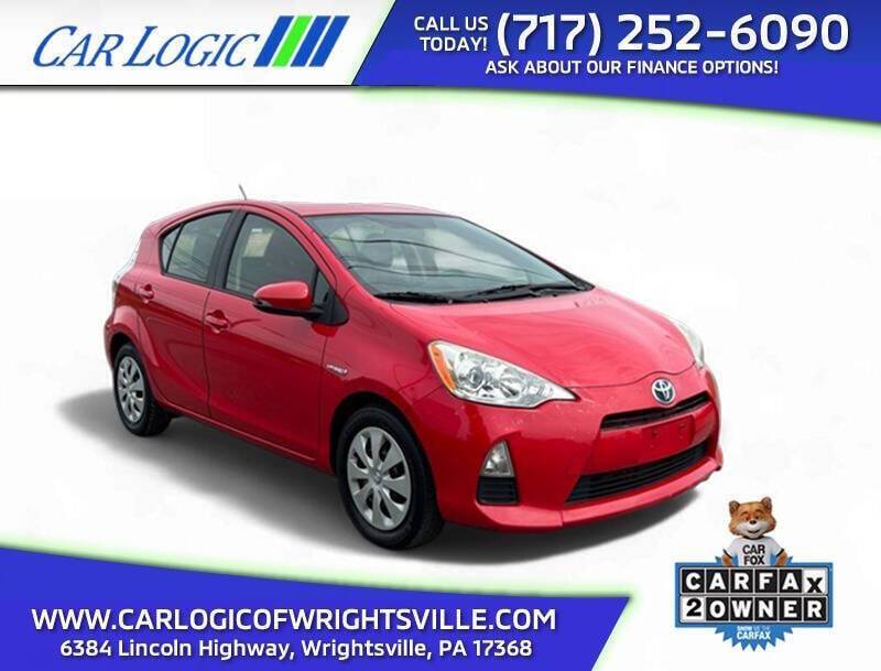 2013 Toyota Prius c Three — Hatchback — 158,641 mi — Wrightsville, PA