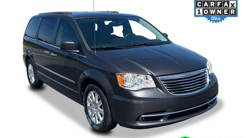 2016 Chrysler Town & Country Touring — Minivan — 158,838 mi — Wrightsville, PA