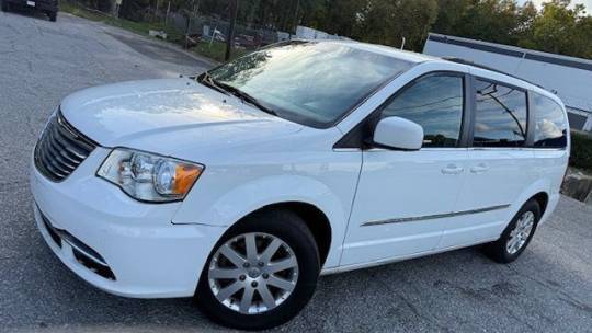 2016 Chrysler Town & Country Touring — Minivan — 136,898 mi — Capitol Heights, MD