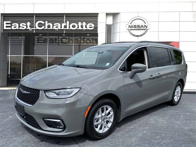 2022 Chrysler Pacifica Touring L — Minivan — 76,250 mi — Charlotte, NC