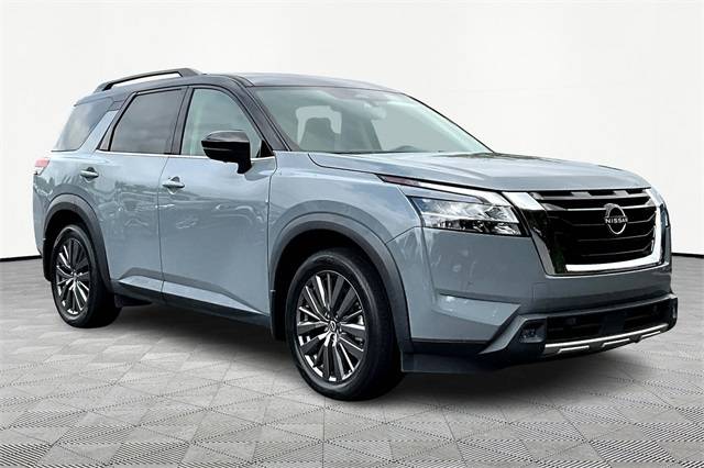 2022 Nissan Pathfinder SL — SUV — 22,700 mi — Charlotte, NC
