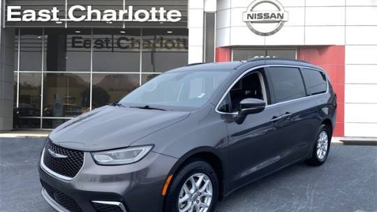 2022 Chrysler Pacifica Touring L — Minivan — 87,635 mi — Charlotte, NC