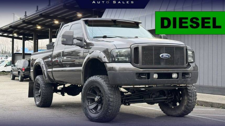 2005 Ford Super Duty F-350 Lariat — Pickup Truck — 218,423 mi — Renton, WA