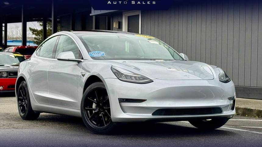 2018 Tesla Model 3 Long Range — Sedan — 21,003 mi — Renton, WA