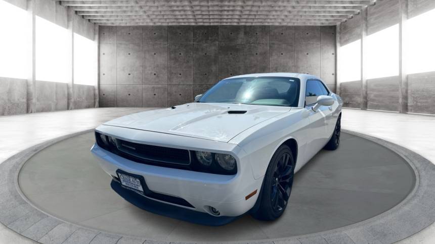2013 Dodge Challenger SXT — Coupe — 121,640 mi — San Mateo, CA
