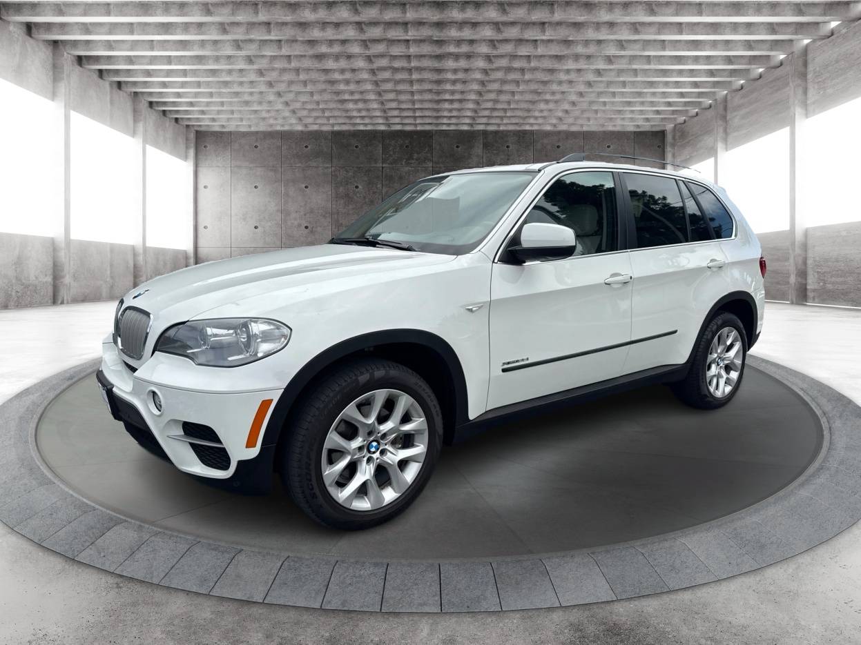 2013 BMW X5 35i — SUV — 87,449 mi — San Mateo, CA