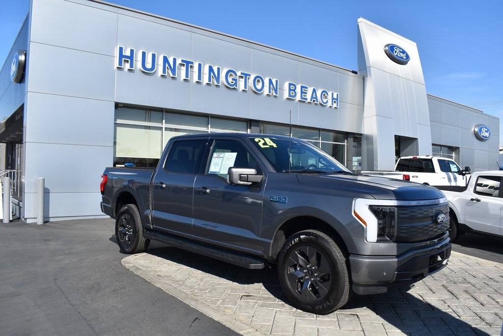 2024 Ford F-150 Lightning LARIAT — Pickup Truck — 3,240 mi — Huntington Beach, CA