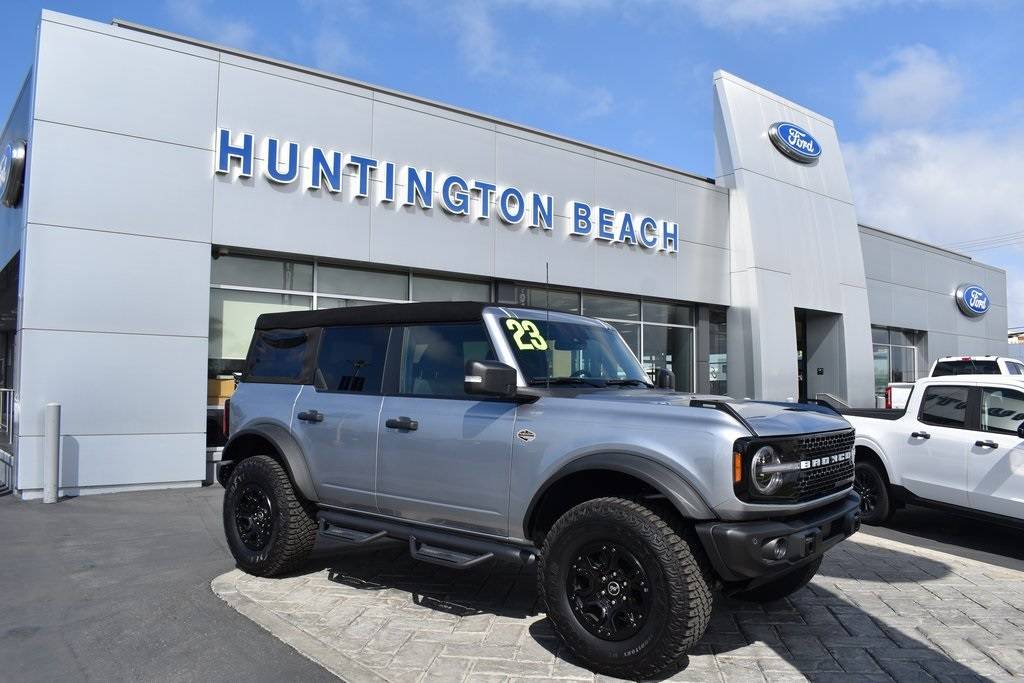 2023 Ford Bronco Wildtrak — SUV — 355 mi — Huntington Beach, CA