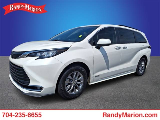 2021 Toyota Sienna XLE — Minivan — 75,672 mi — Statesville, NC