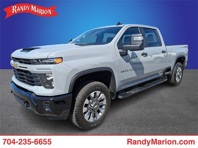 2024 Chevrolet Silverado 2500HD Custom — Pickup Truck — 4,007 mi — Statesville, NC