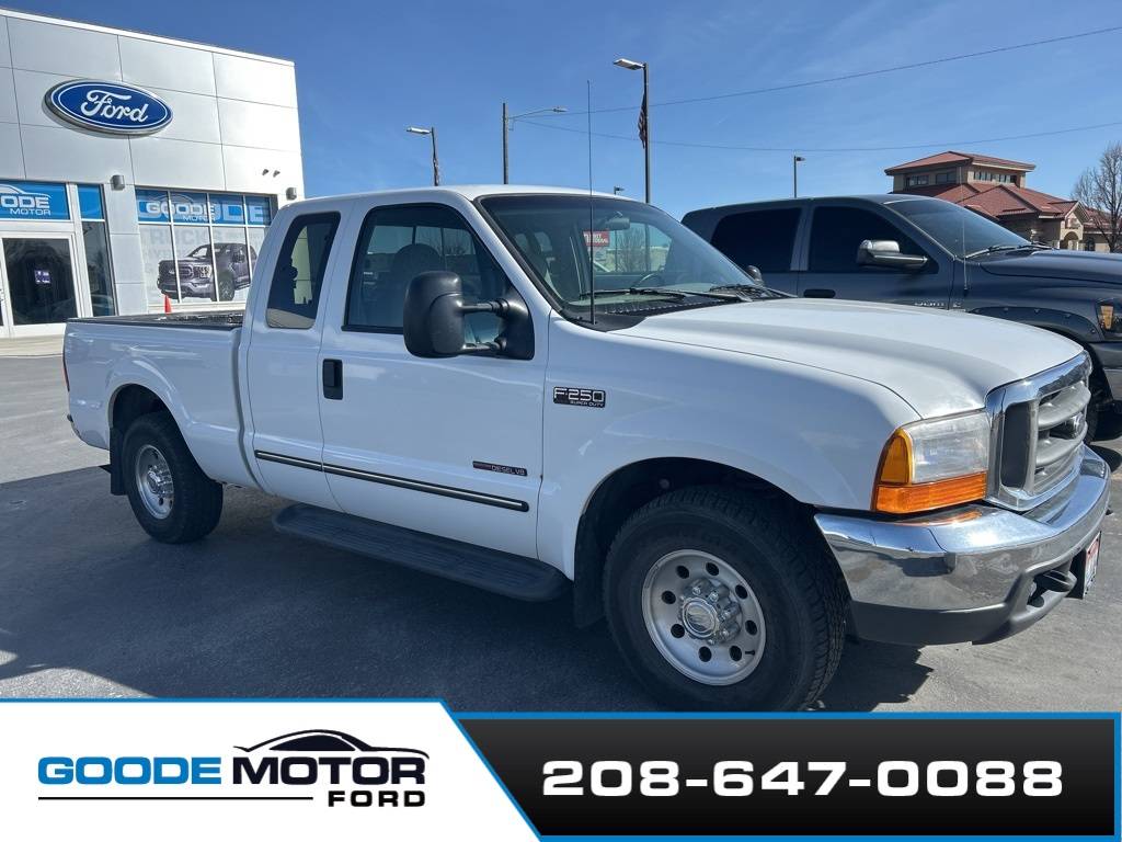 2000 Ford Super Duty F-250 XLT — Pickup Truck — 74,313 mi — Burley, ID