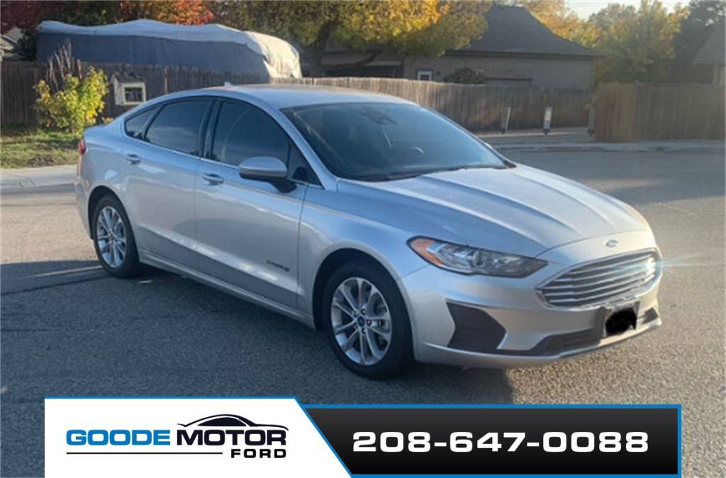 2019 Ford Fusion Hybrid SE — Sedan — 76,372 mi — Burley, ID