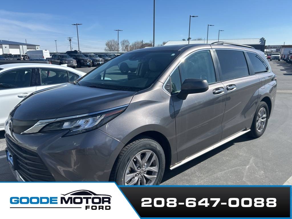 2023 Toyota Sienna XLE — Minivan — 53,514 mi — Burley, ID