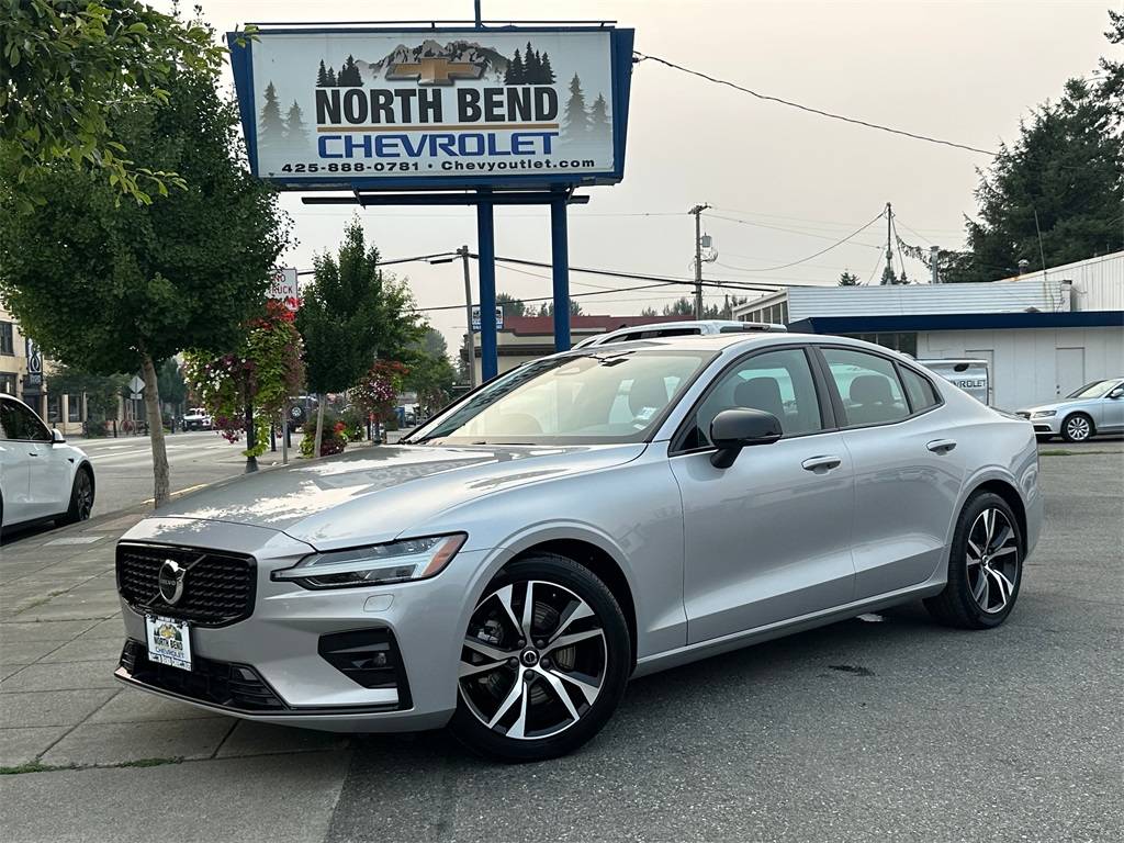 2025 Volvo S60 Core — Sedan — 6,614 mi — North Bend, WA