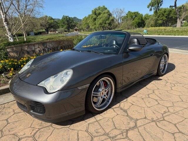 2005 Porsche 911 Carrera