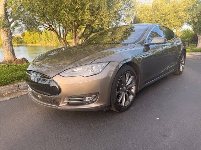 2016 Tesla Model S 85 — Hatchback — 115,325 mi — San Jose, CA