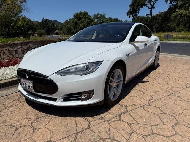 2014 Tesla Model S 85 — Hatchback — 83,604 mi — San Jose, CA