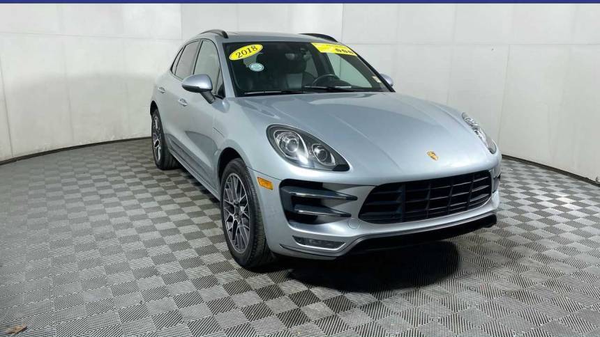 2018 Porsche Macan Turbo